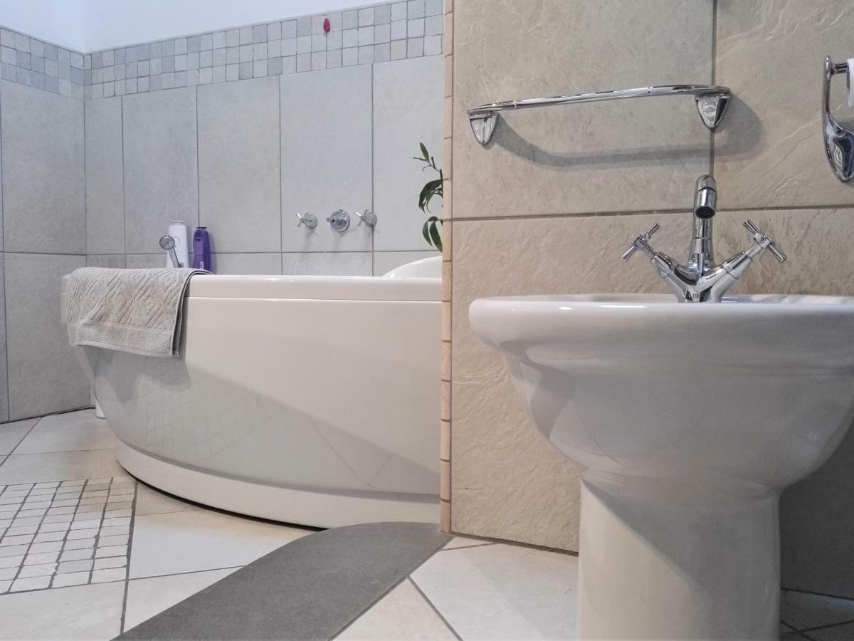 Appartamento Casa Giulia Prato  Esterno foto