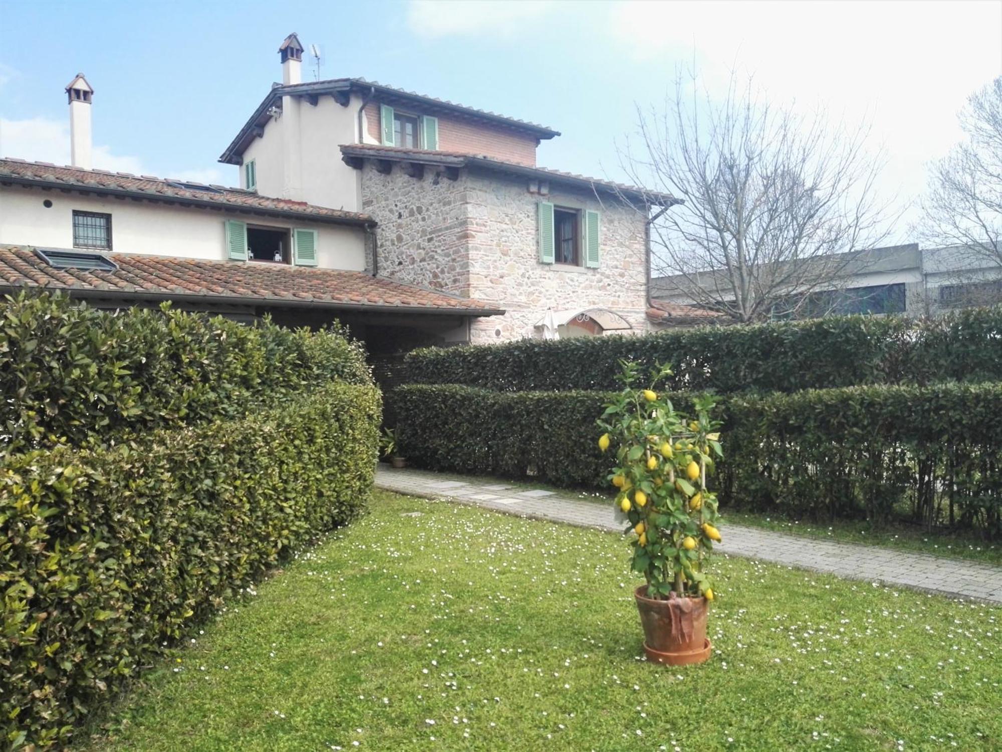 Appartamento Casa Giulia Prato  Esterno foto